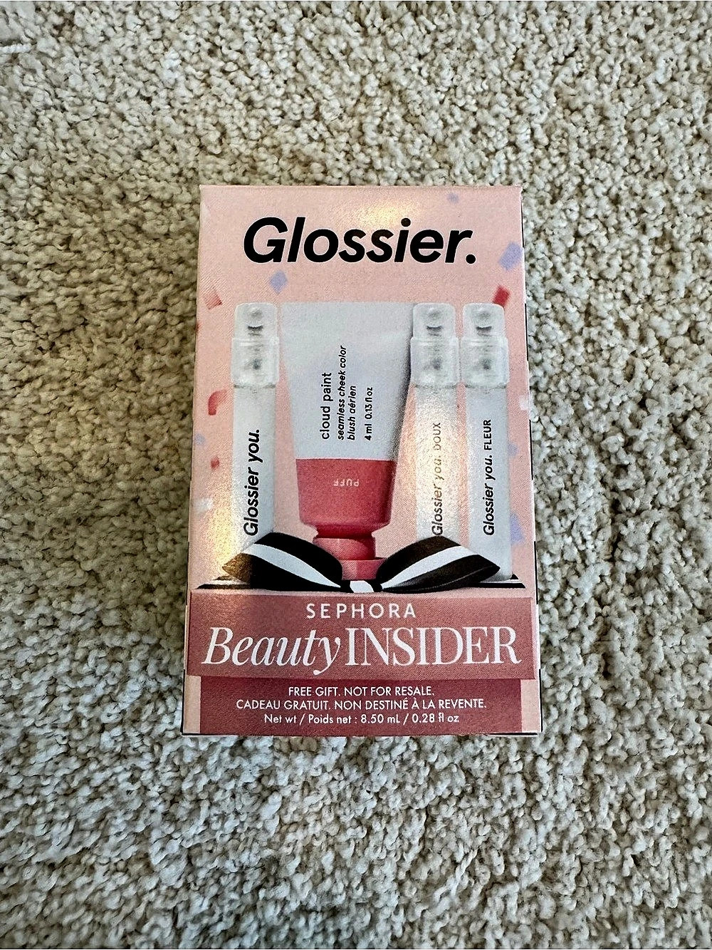 Glossier. Beauty Insider Set. Makeup Set Pink NWT